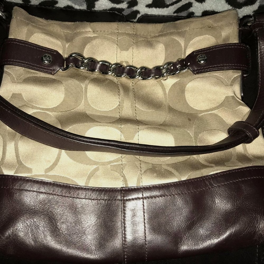Small/Medium Sized Coach Crossbody Handbag